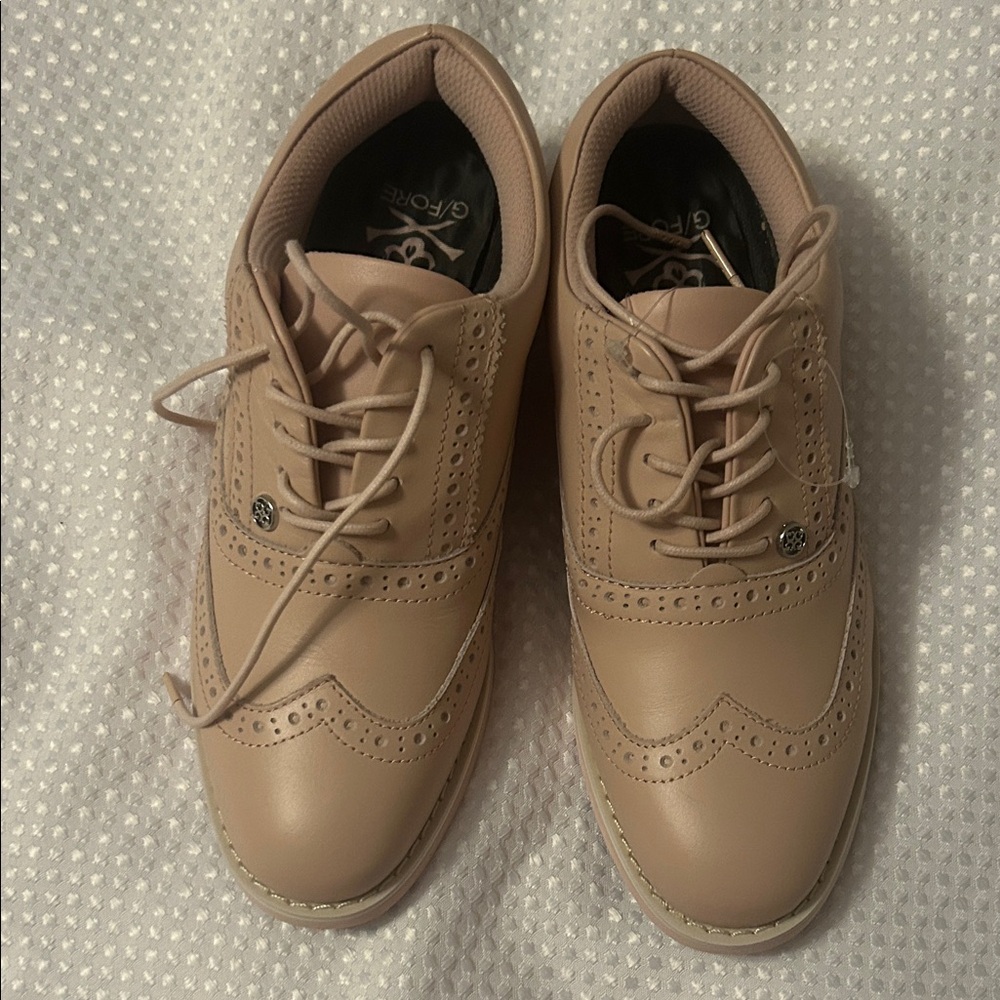 NWOT G/FORE women’s golf shoes